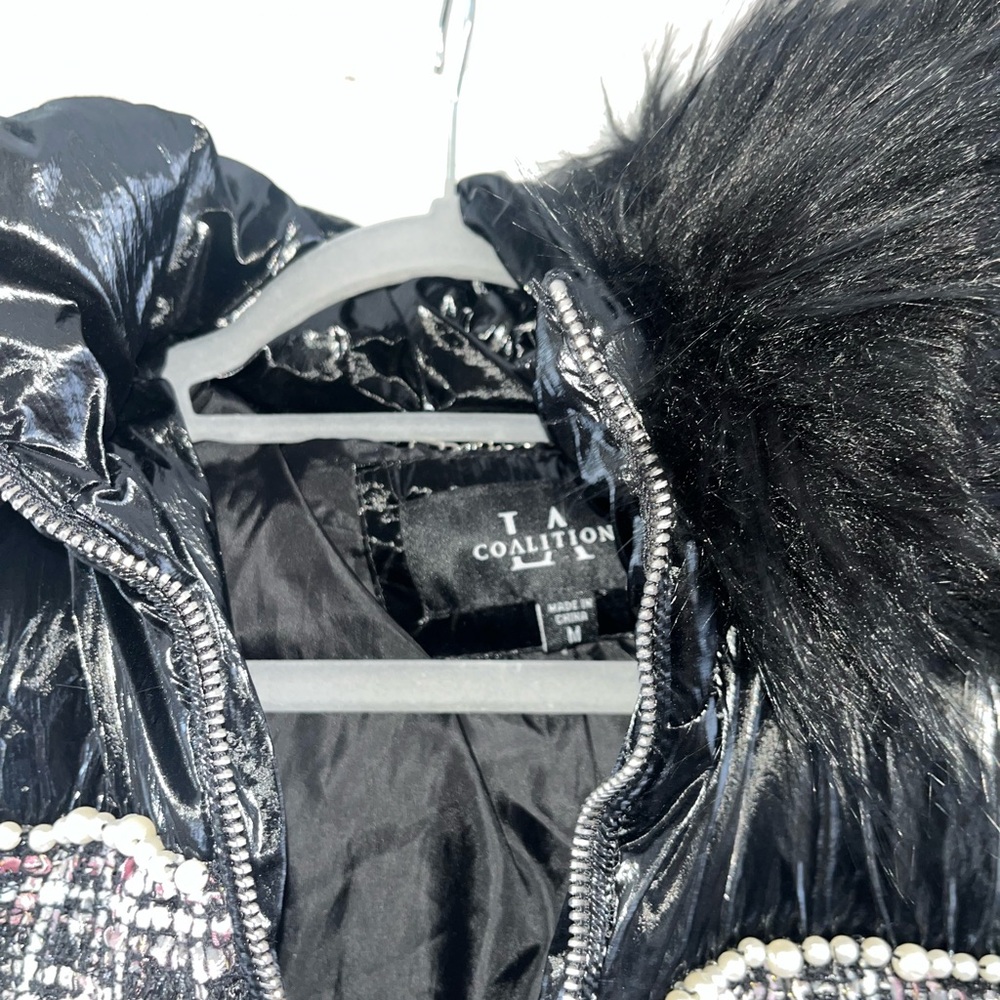 Forever 21 Black and Pink Tweed Puffer Jacket - Picture 4 of 6